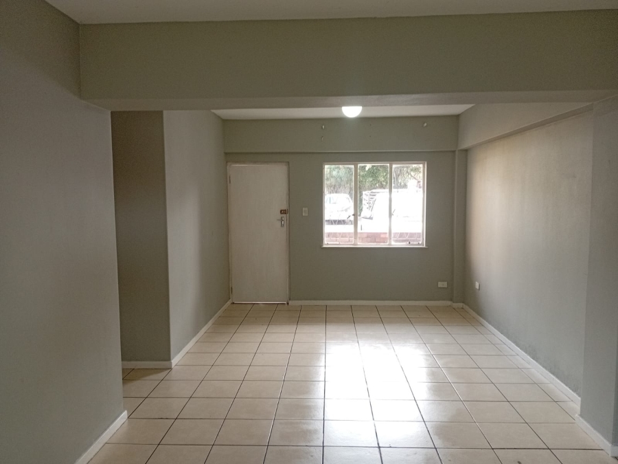 To Let 2 Bedroom Property for Rent in Southernwood Eastern Cape